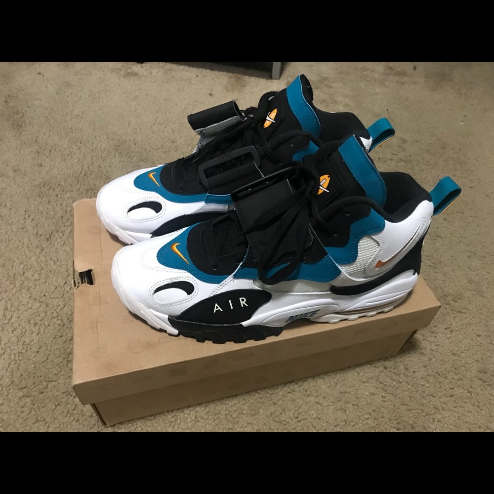 NIKE AIR MAX MARINO (DOLPHINS)